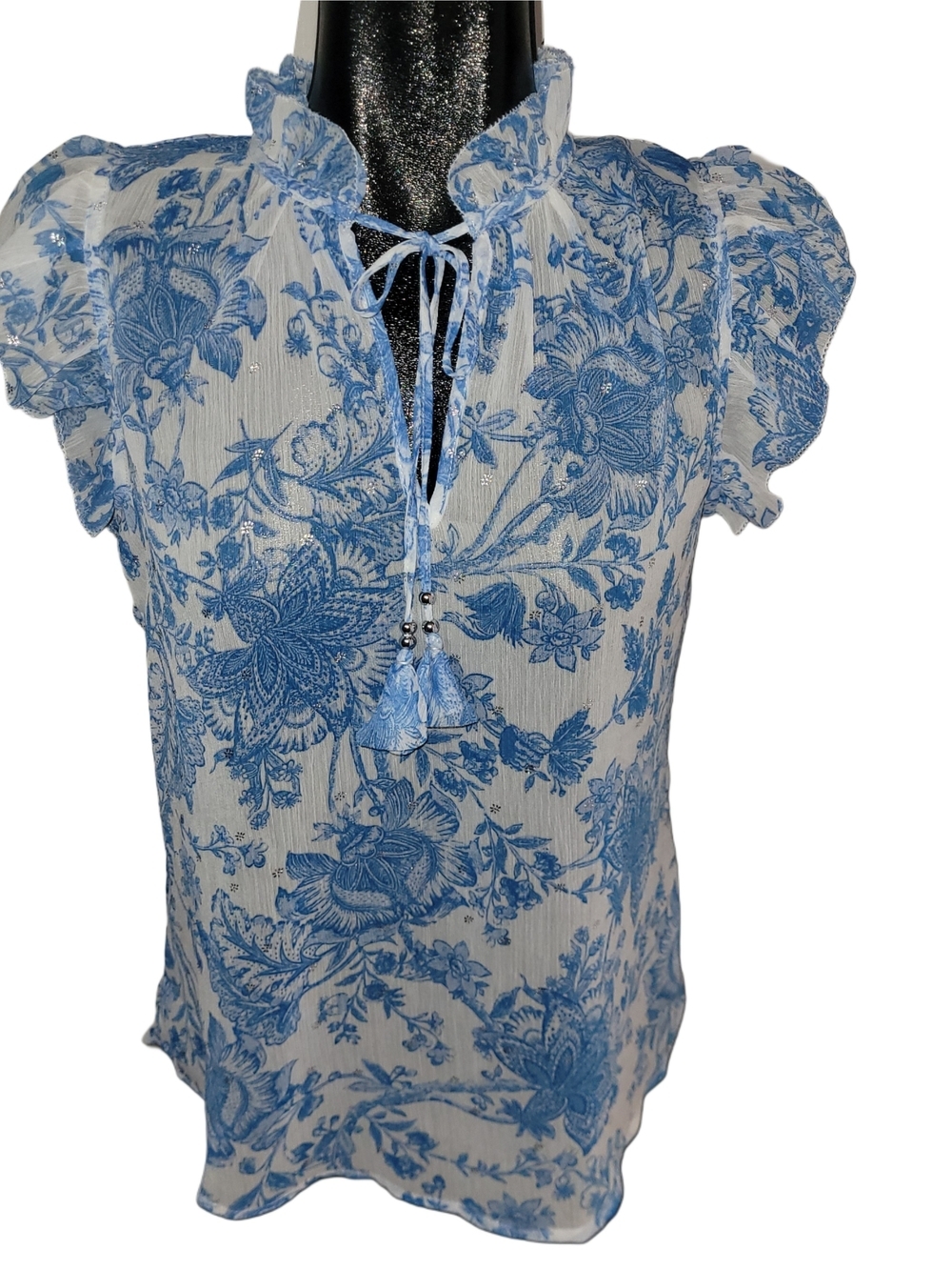 Haver & Blair Blue Floral Short Ruffle Sleeve Rope Tie Neckline Blouse Size S